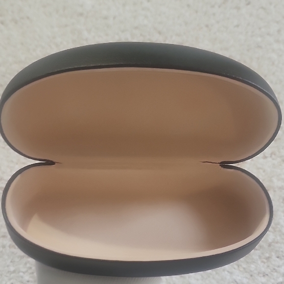 Dolce & Gabbana Black Leather Eyewear Case - Picture 9 of 9